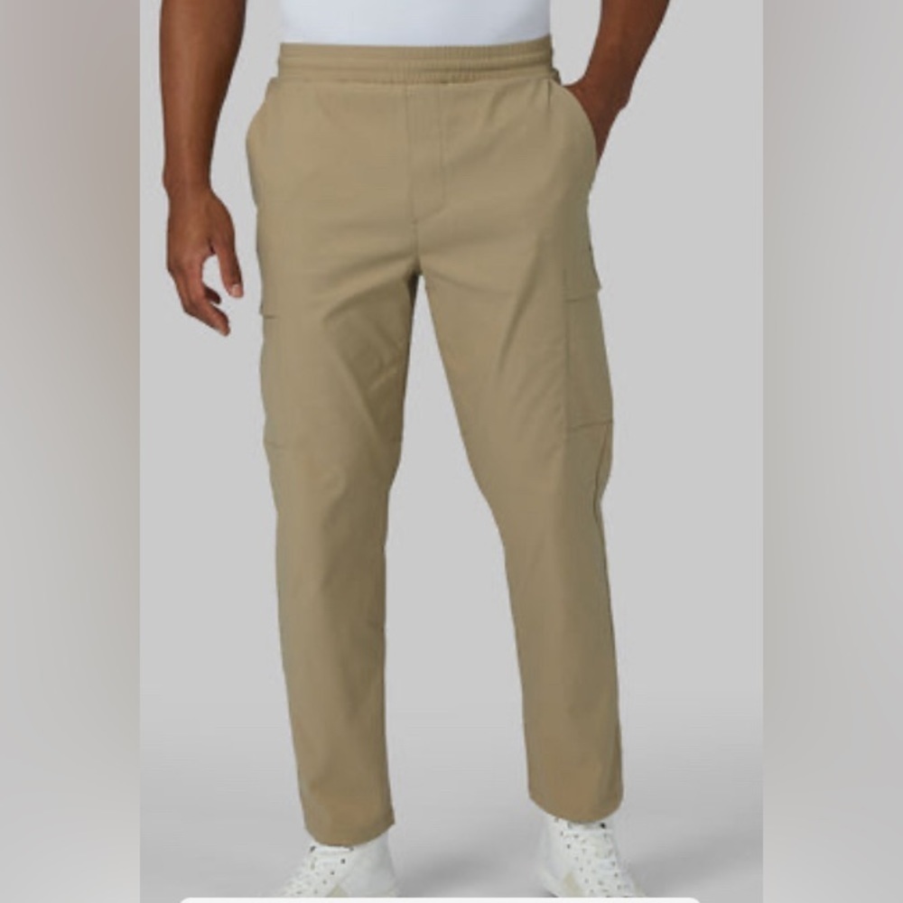 32 Degrees - NEW - MEN'S PULL-ON CARGO PANT. Small. Color: Coriander